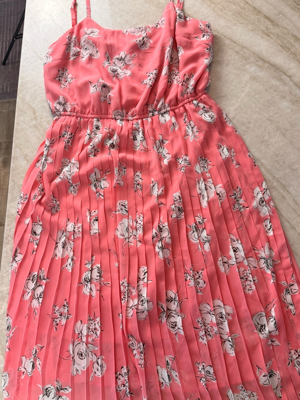 Elle Coral Floral Pleated Sundress with White and Black Accents